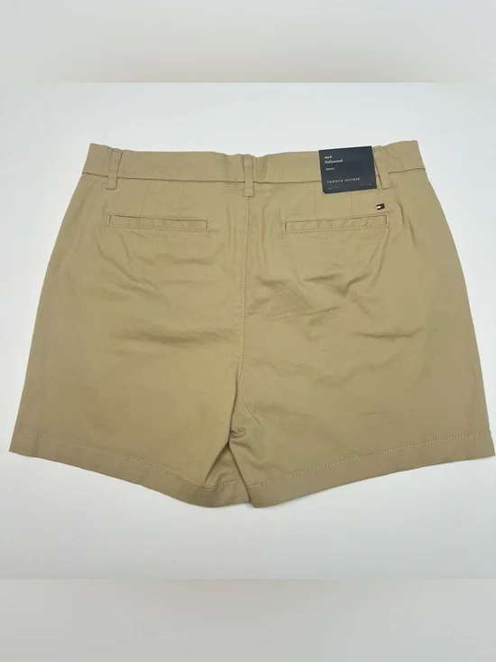TOMMY HILFIGER Hollywood Shorts Khaki Size 8 Women’s Chino Classic Casual NWT - Picture 3 of 9